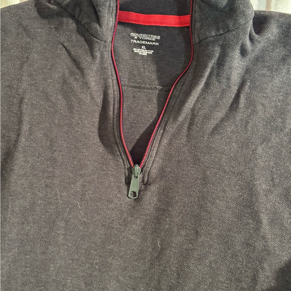 Roundtree & Yorke XL Charcoal 1/4 Zip-Up Sweater